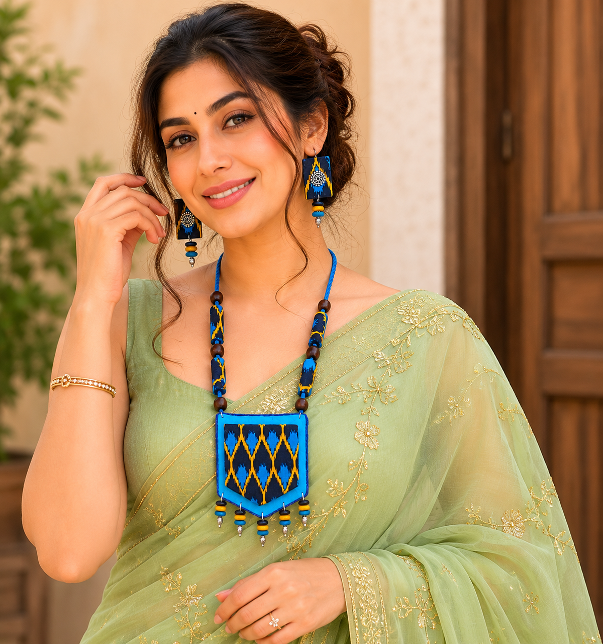 Blue Ikkat Pattern Fabric Jewellery Set