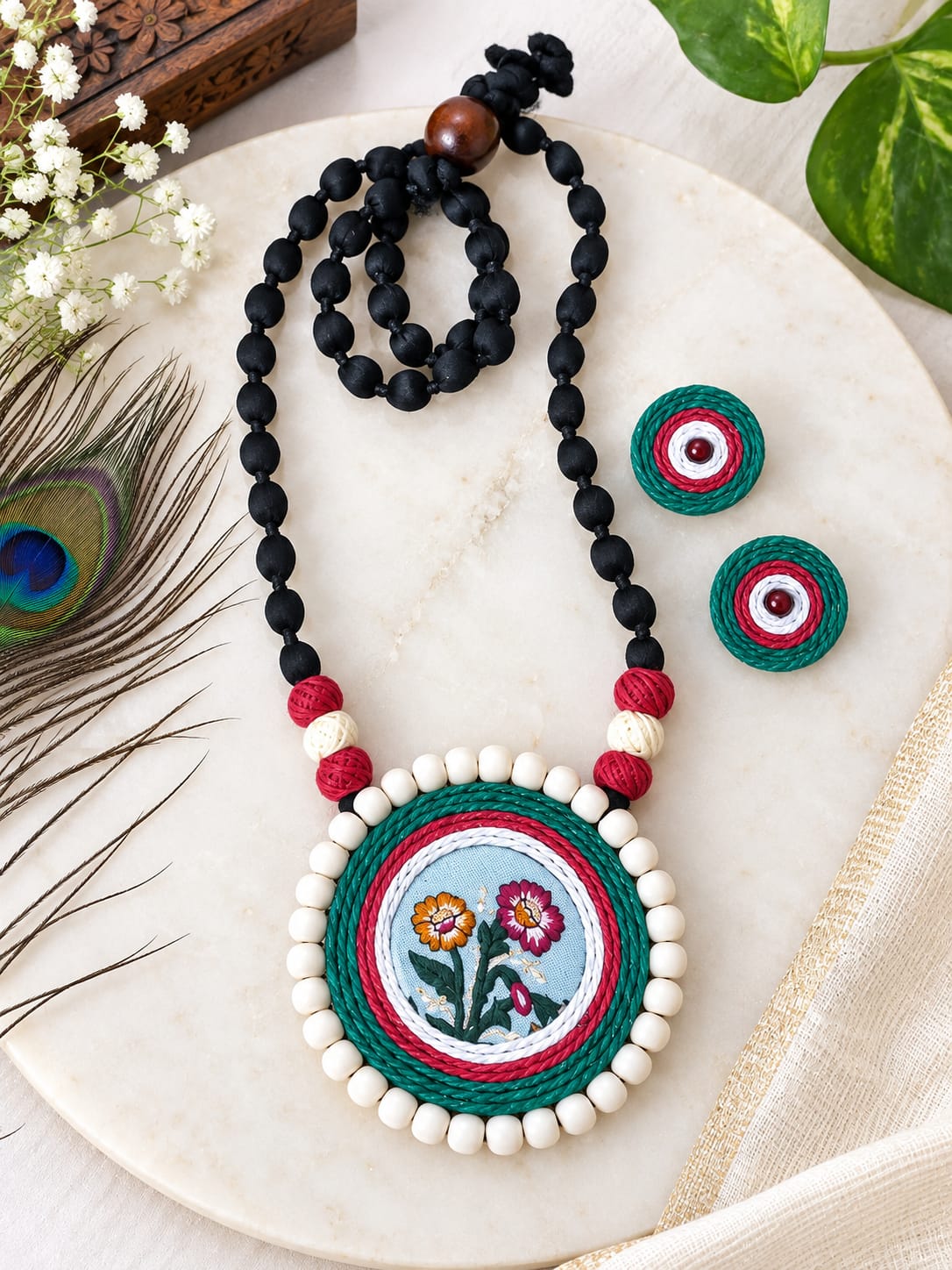 Floral Beaded Necklace Set