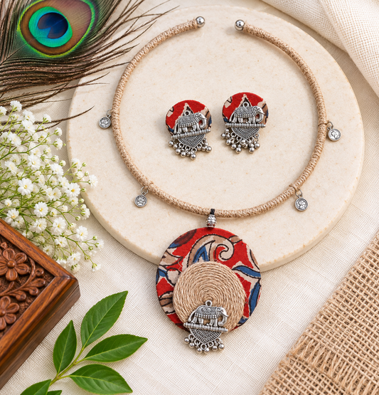 Red and Beige colour Hasli set